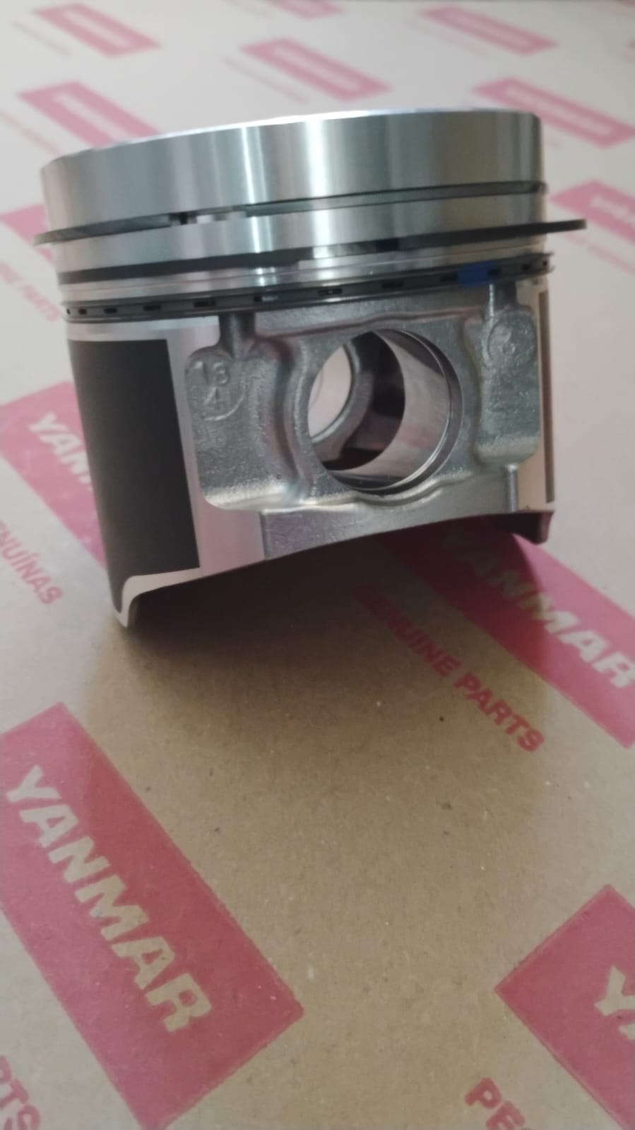 PISTAO C/ ANEIS  DO MOTOR DIESEL